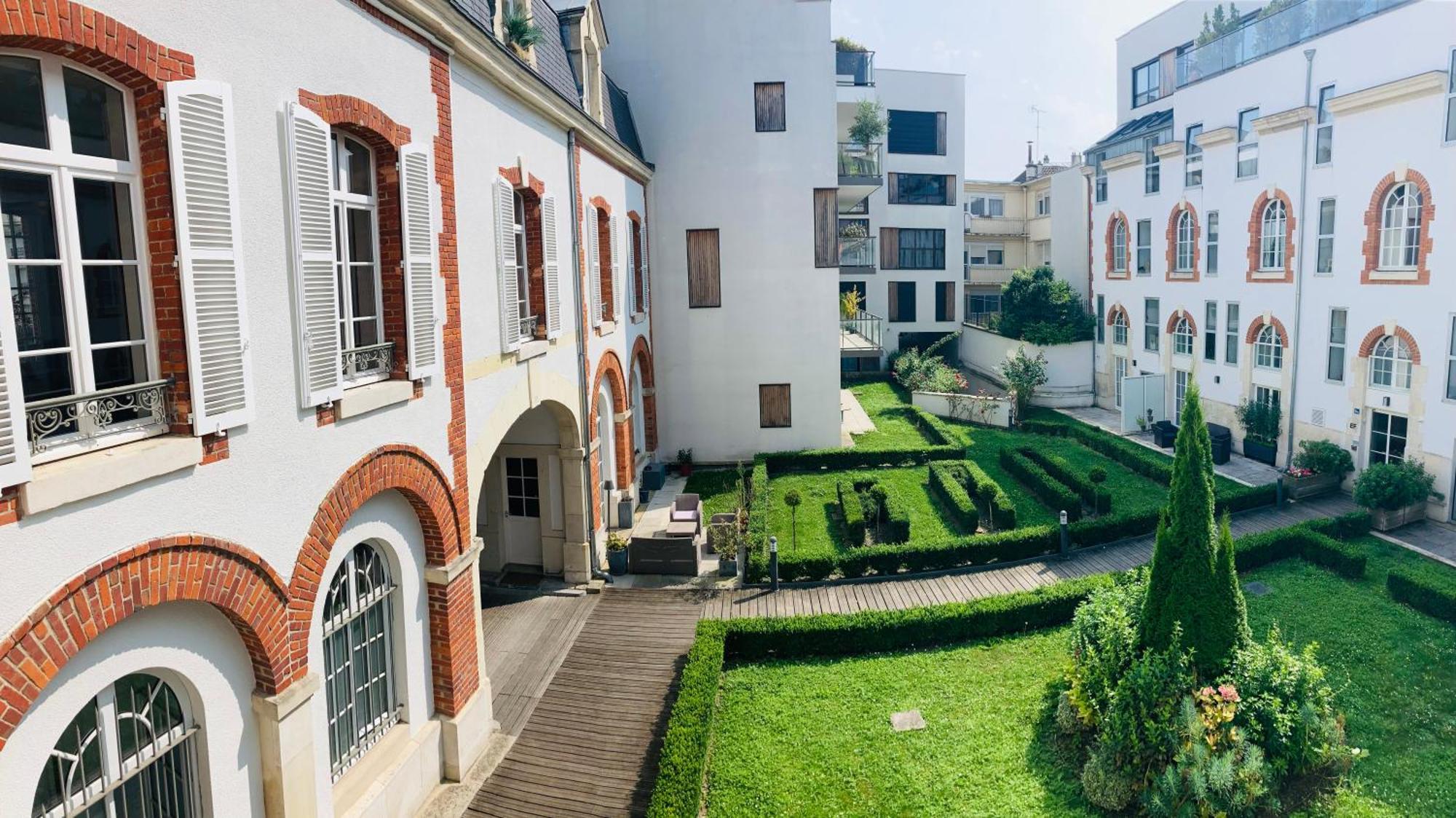 So Guest- Luxueux Appartement, Ancienne Maison De Champagne Proche Cathedrale Reims Exterior foto